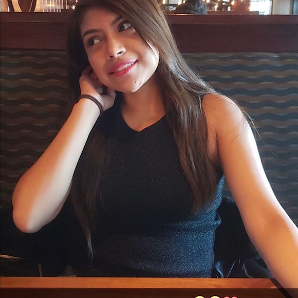 Meet your Posher, Jessica - Picture 7 of 8